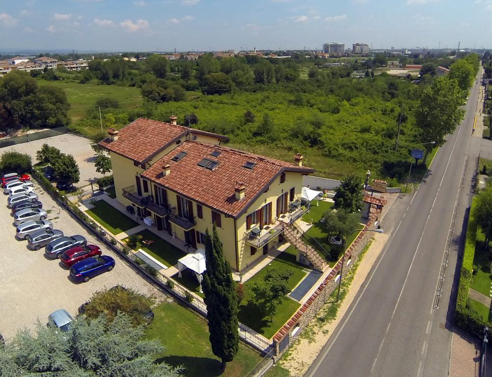 Aparthotel Residenza La Ricciolina Verona Exteriér fotografie